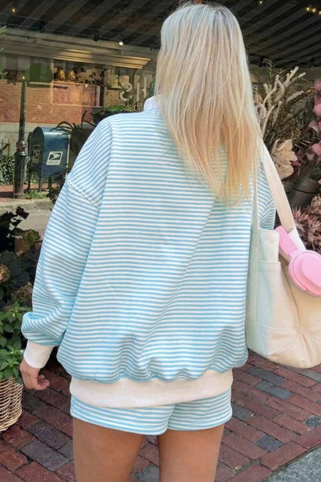 The Off-Duty Set